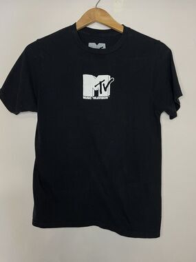Ripple MTV Black Graphic Tshirt Women's Small